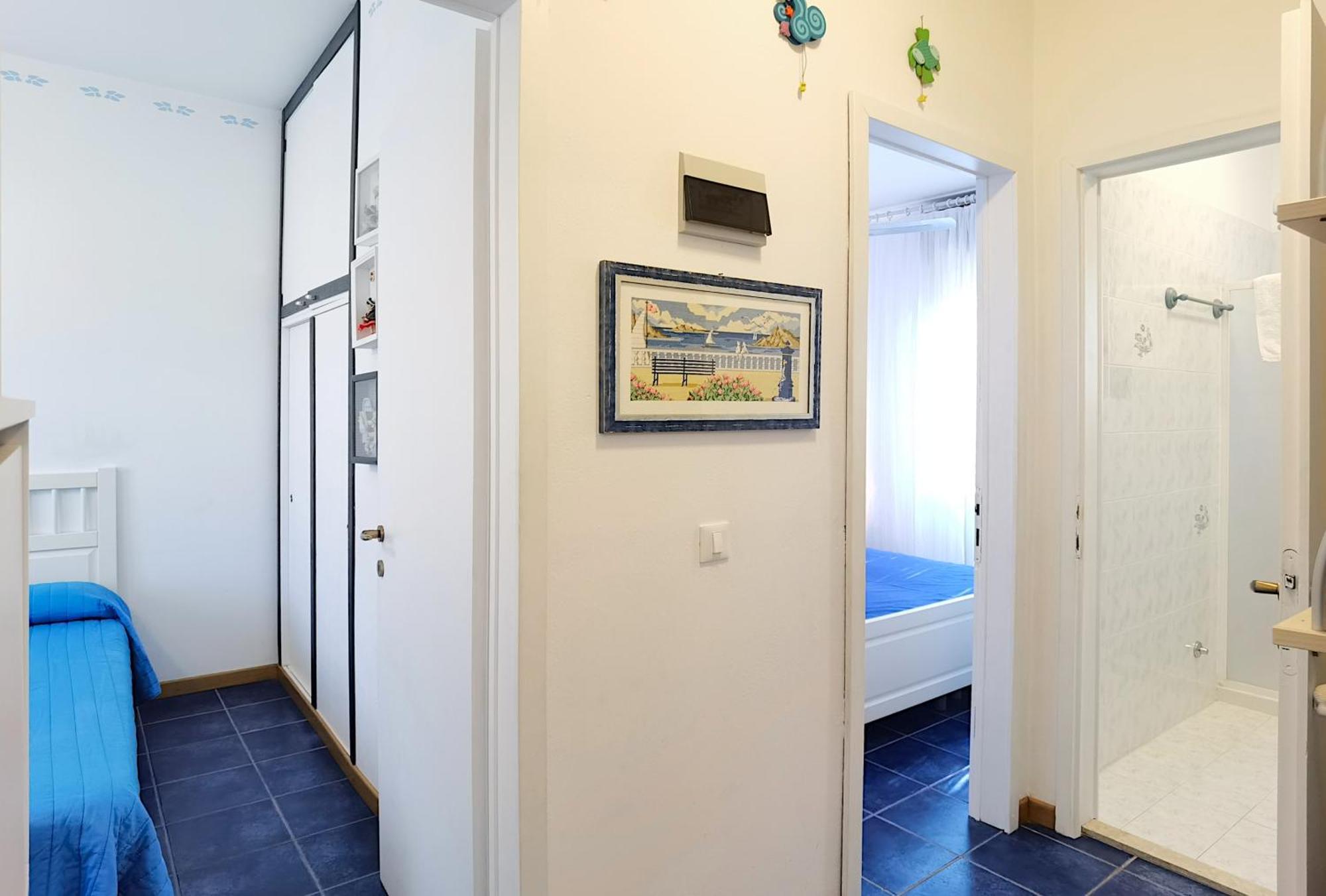 Azzurro Apartment *